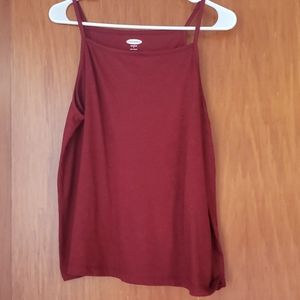 Maroon tank